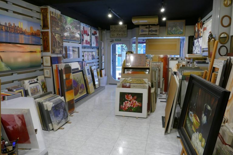 enmarcaciones-cuadros-tienda-reus